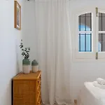 San Juan Capistrano, 2 Bedrooms * Nerja