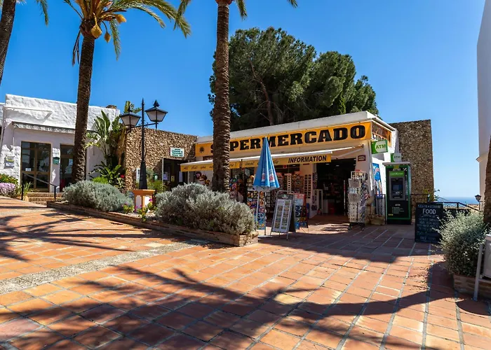 San Juan Capistrano, 2 Bedrooms Нерха