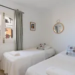 San Juan Capistrano, 2 Bedrooms Apartment *