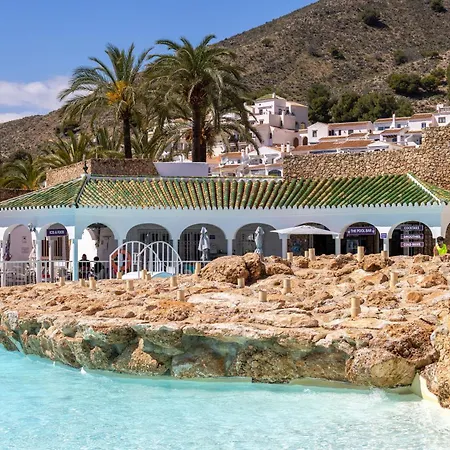 San Juan Capistrano, 2 Bedrooms *